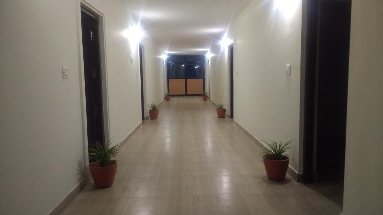 Dhoni Castle Hotell Palakkad Eksteriør bilde